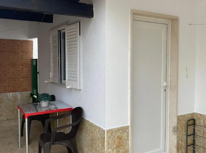 Little Place ナザレ