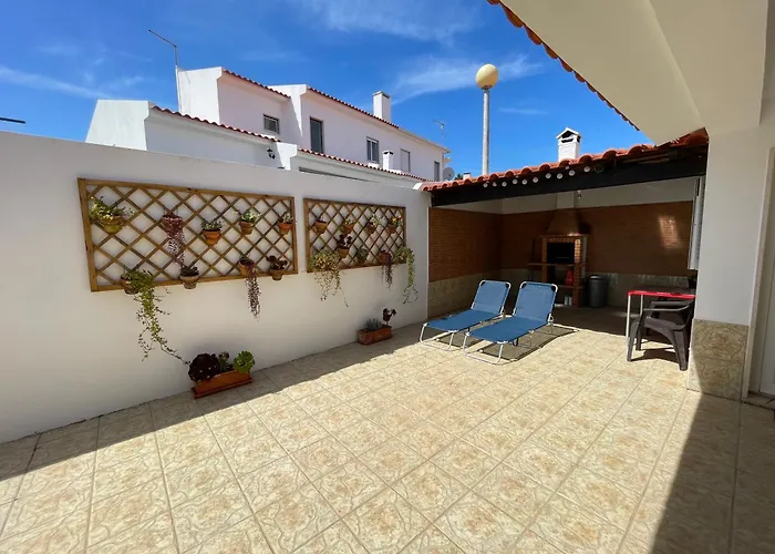 アパート Little Place ナザレ