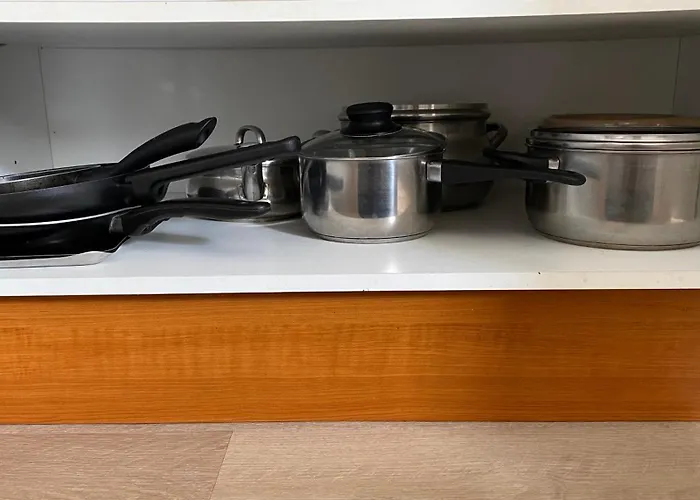 Little Place アパート *